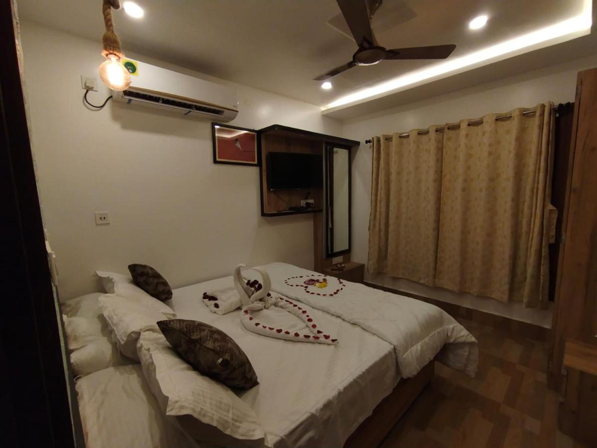 Charulata Residency Hotel Bolpur Kültér fotó